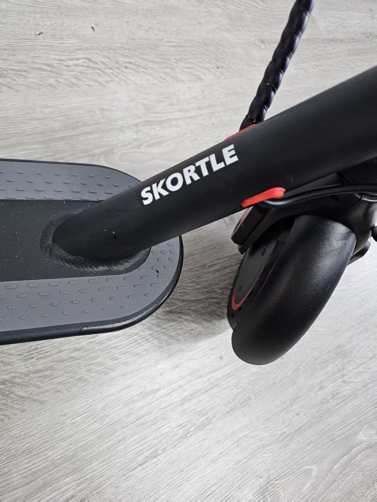 SKORTLE Mobility Scooters for Adult, 8.5'' Tire, 350W 36V 10.4Ah Battery